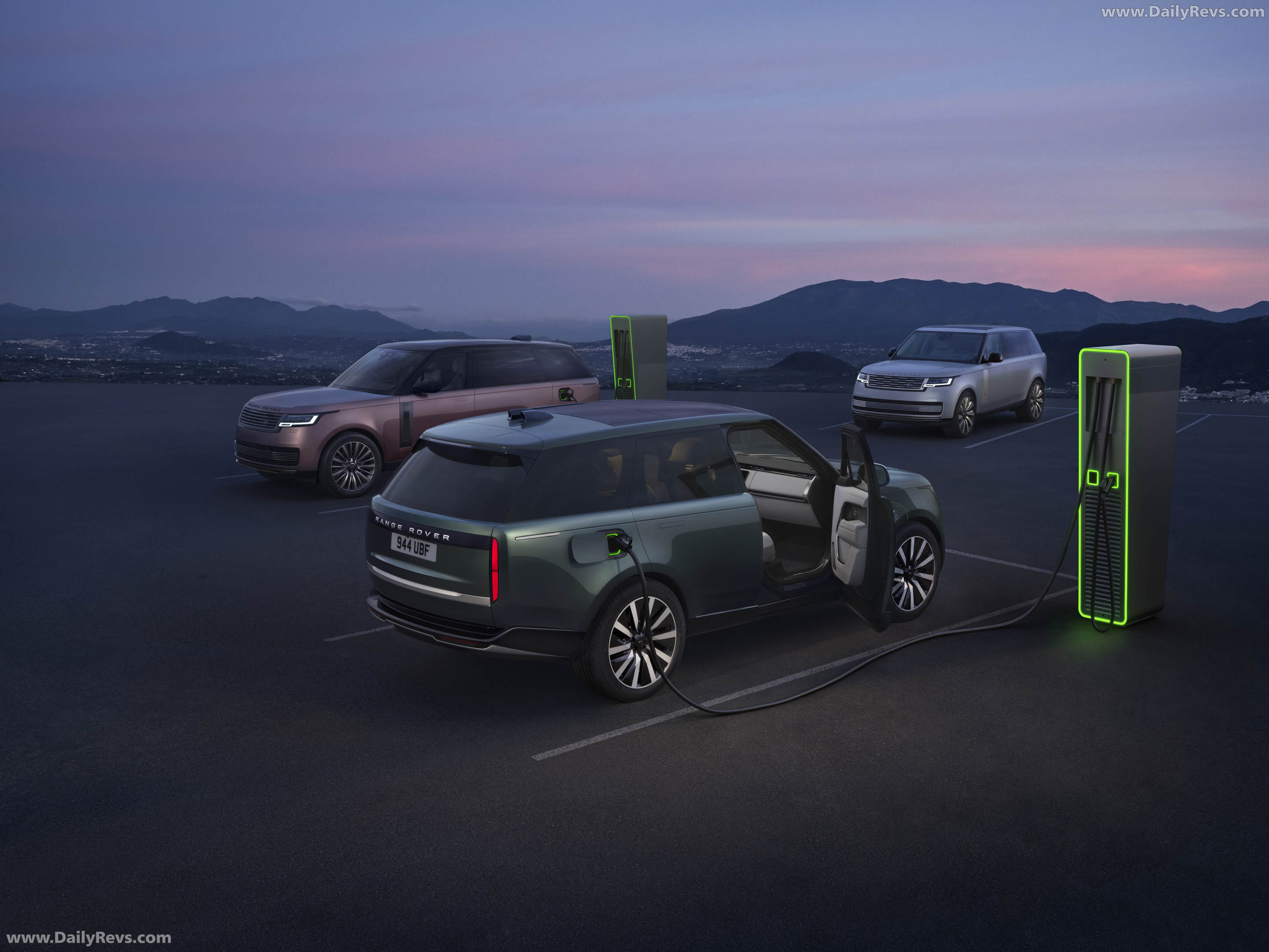 2027 Land Rover Range Rover Electric Rear View